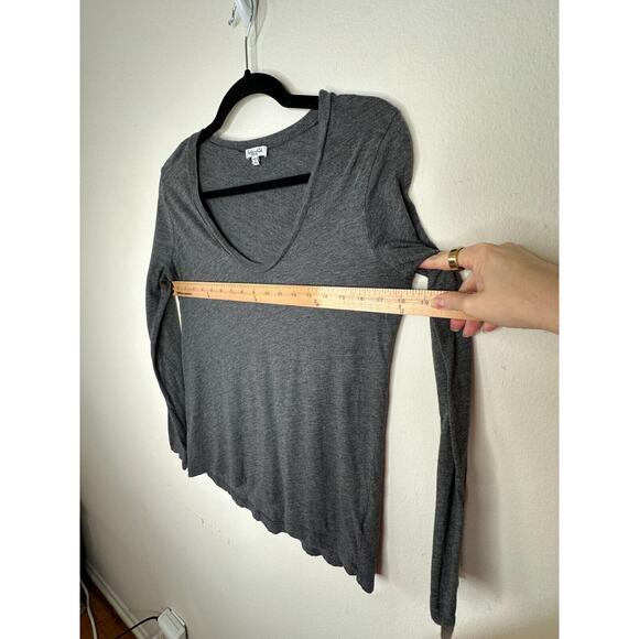 Splendid Dark Heather Gray Light Weight Long Sleeve Deep VNeck Sweater Top Med - Picture 8 of 10
